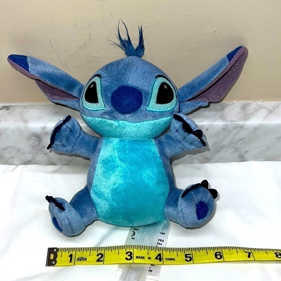 Plush stuffed STITCH Disney Store kids Toy - Picture 1 of 4